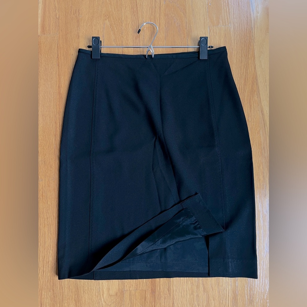 BOSS Hugo Boss black Wool blend Pencil Skirt split at left thigh Size S W 30"